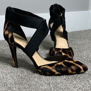 Jessica Simpson leopard pumps